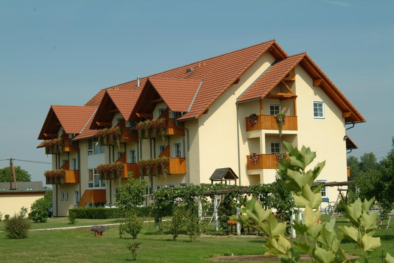 Radhotel Schischek Oberpurkla Luaran gambar